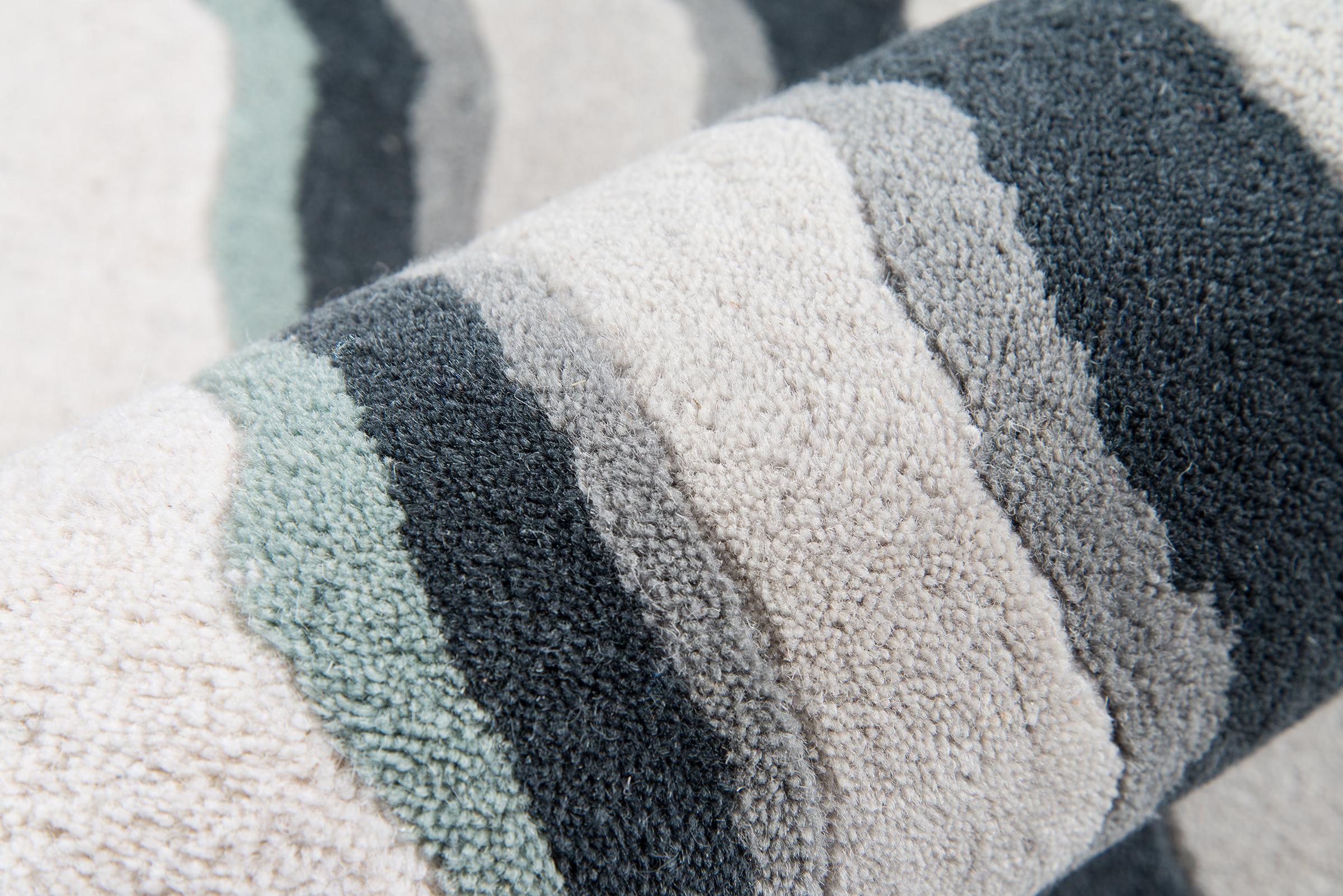 Momeni Novogratz Delmar Del10 Blue Area Rug - Image 3